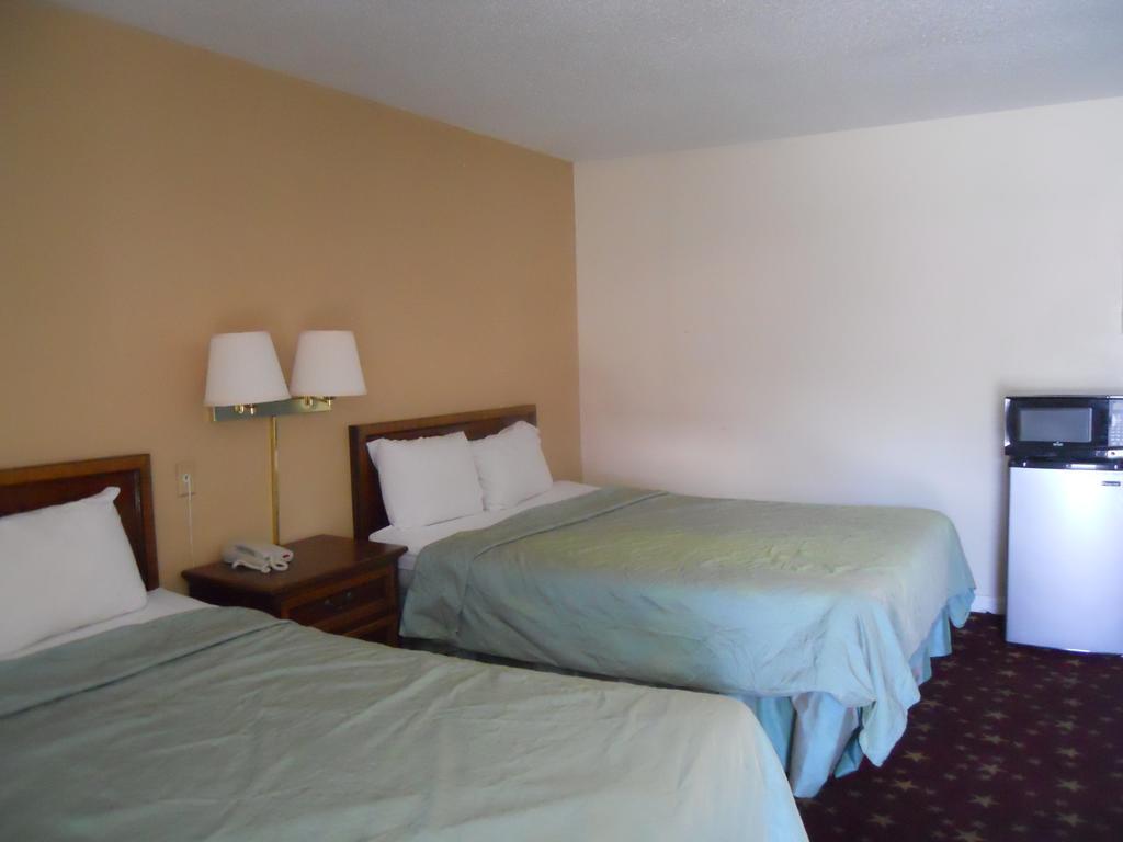 Cascades Motel - Chattanooga East Ridge Oda fotoğraf